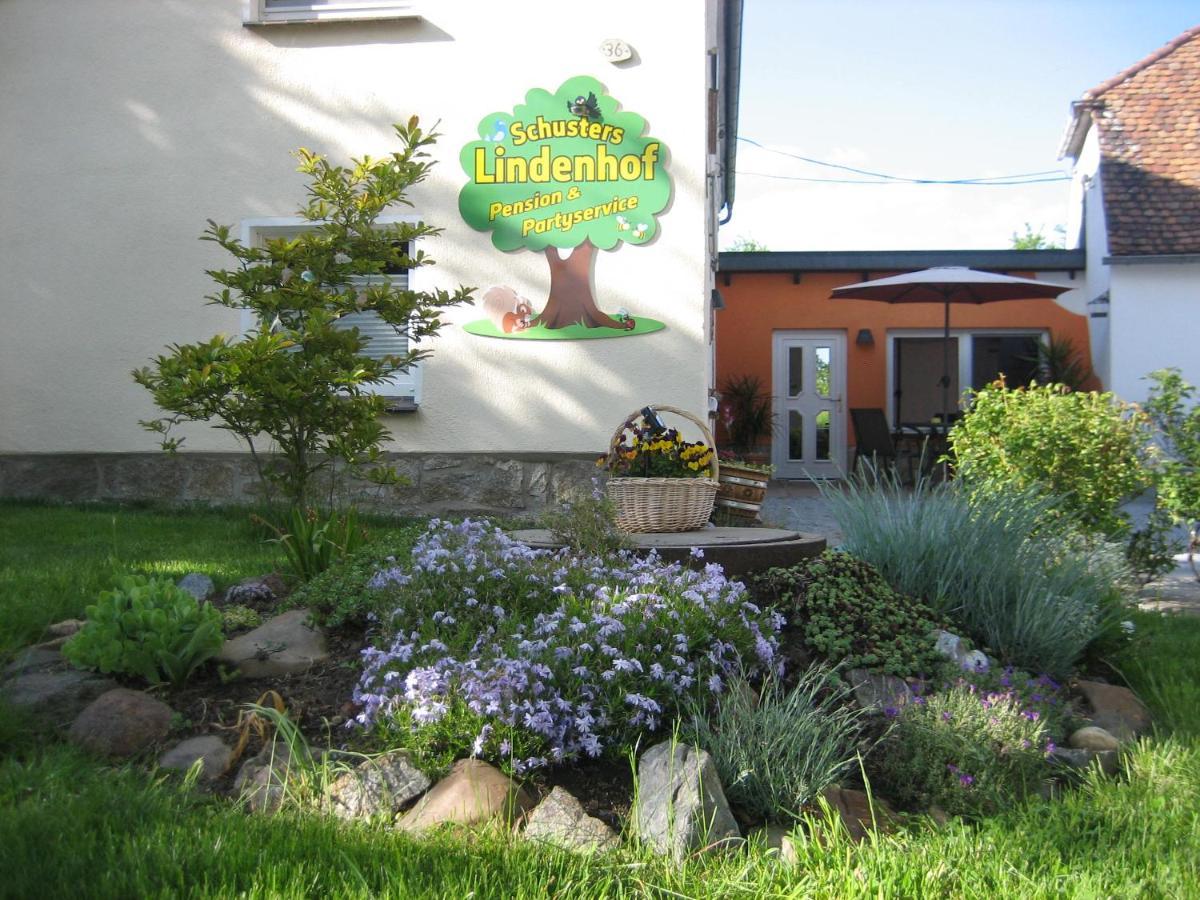 ホテル Schusters Lindenhof バウツェン エクステリア 写真