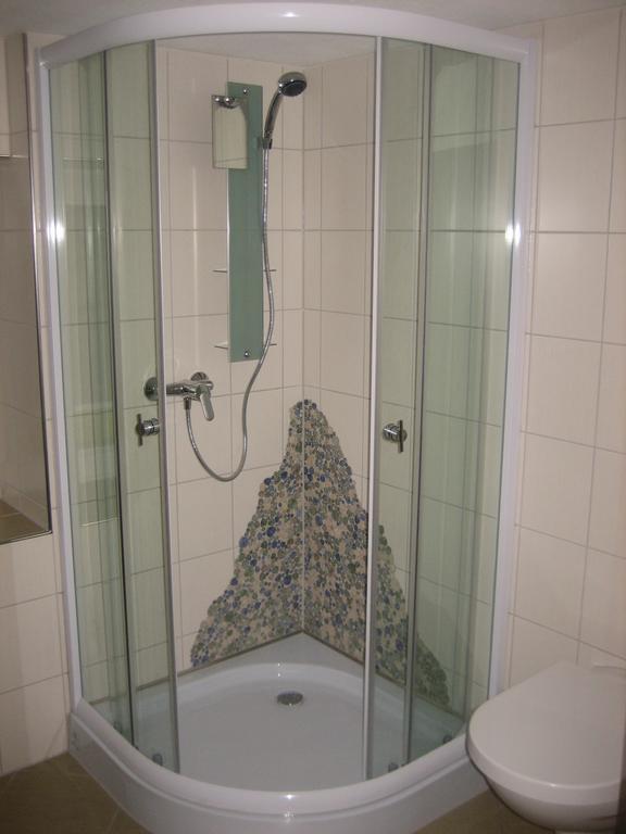 ホテル Schusters Lindenhof バウツェン エクステリア 写真