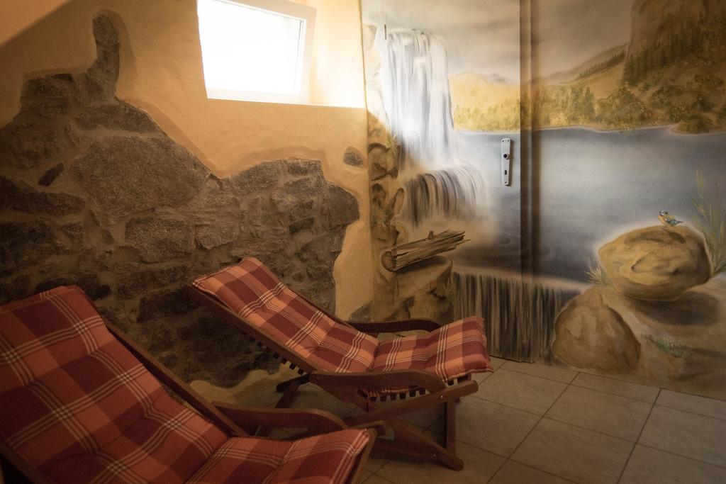 ホテル Schusters Lindenhof バウツェン エクステリア 写真